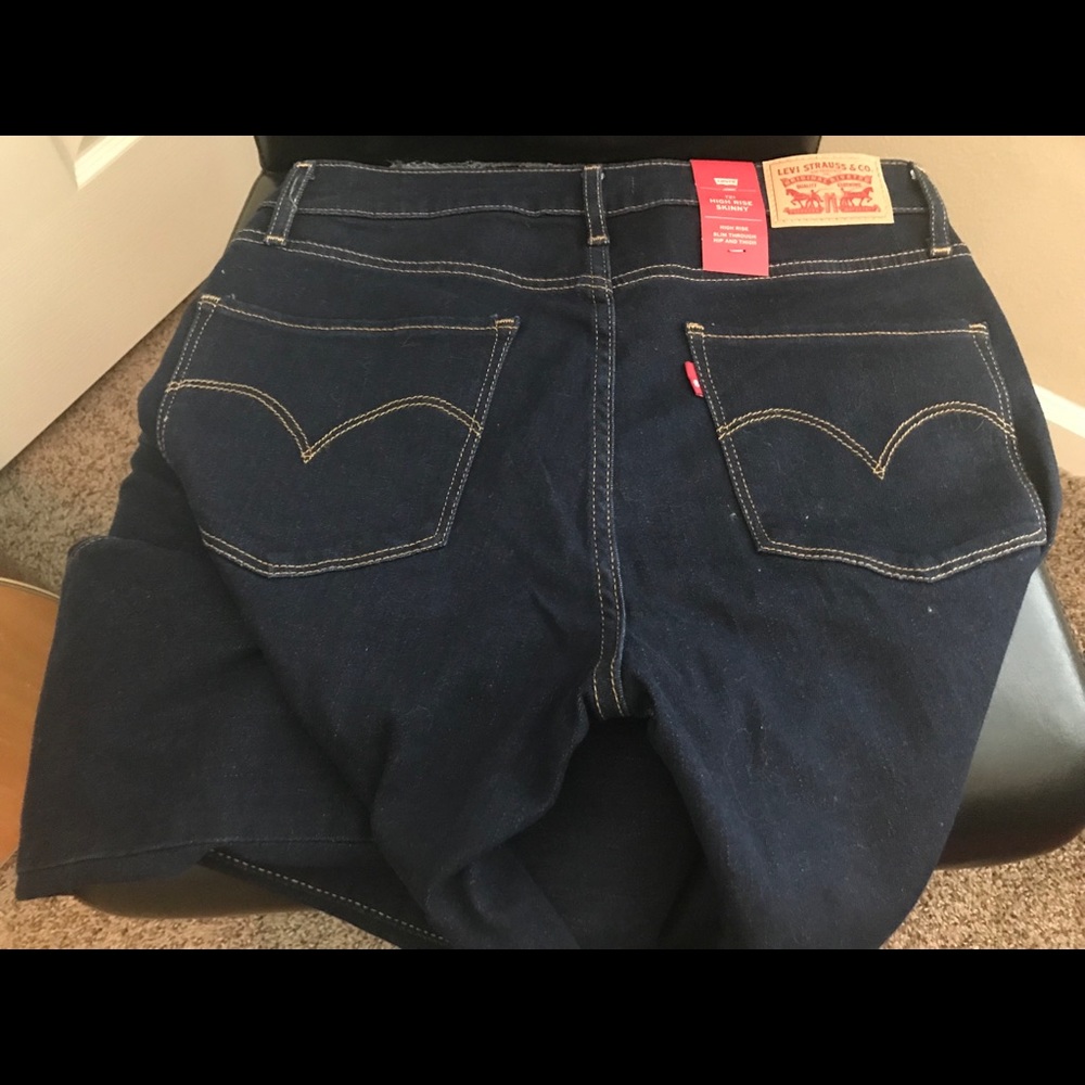 Brand new high rise skinny jeans